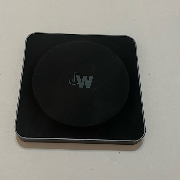 Just wireless wireless charger only - Picture 1 of 2